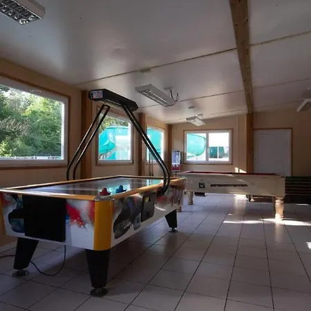 Mobil-home Confortable Avec Terrasse - 2 Pers. - Api-1-52-2120 Campsite Bretignolles-sur-Mer