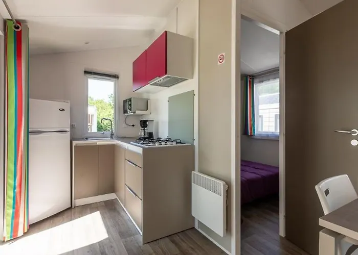 Campsite Mobil-home Confortable Avec Terrasse - 2 Pers. - Api-1-52-2120 Bretignolles-sur-Mer